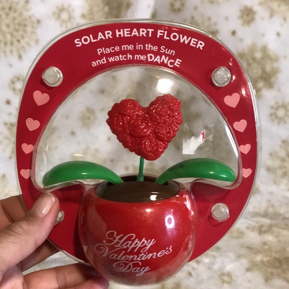 VALENTINES GIFT SOLAR HEART FLOWER - Picture 3 of 5